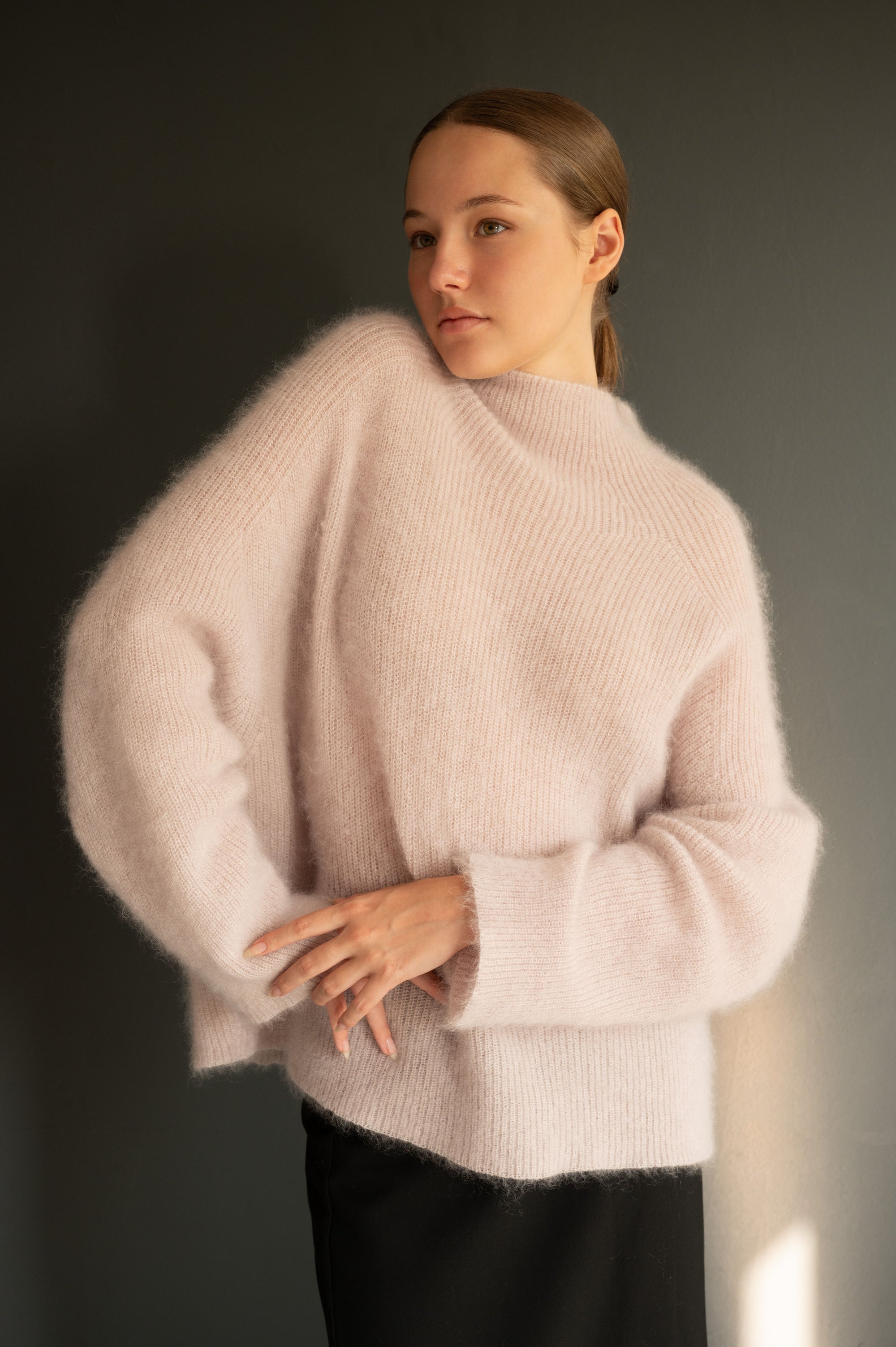 Mohair & silk loose fit sweater in Powder Pink