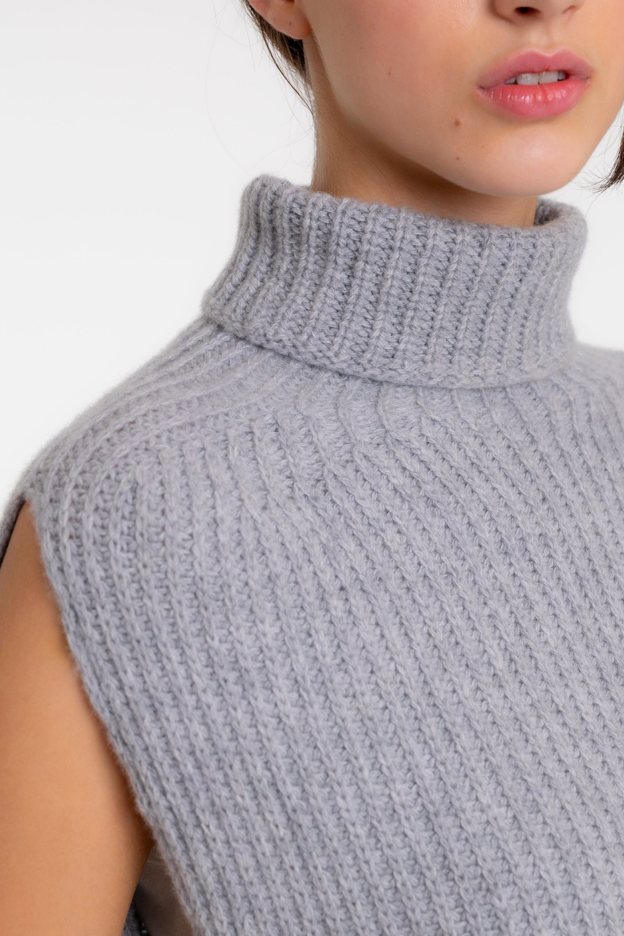 Gilet côtelé à fente latérale en laine mérinos