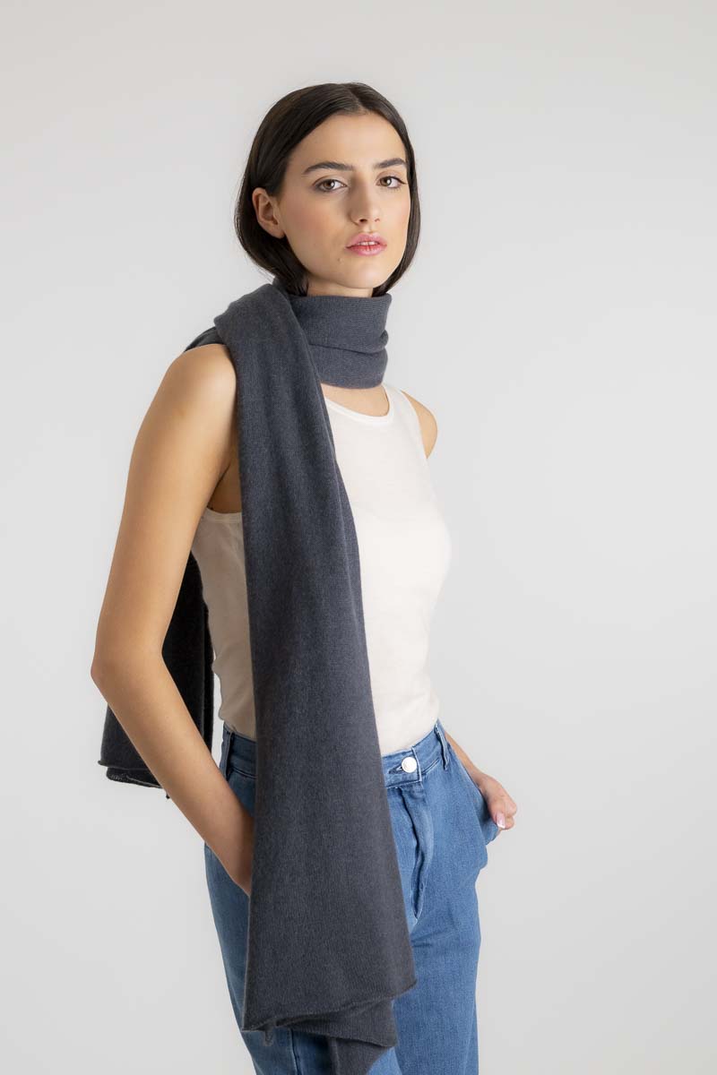 Cashmere Travel Wrap Charcoal