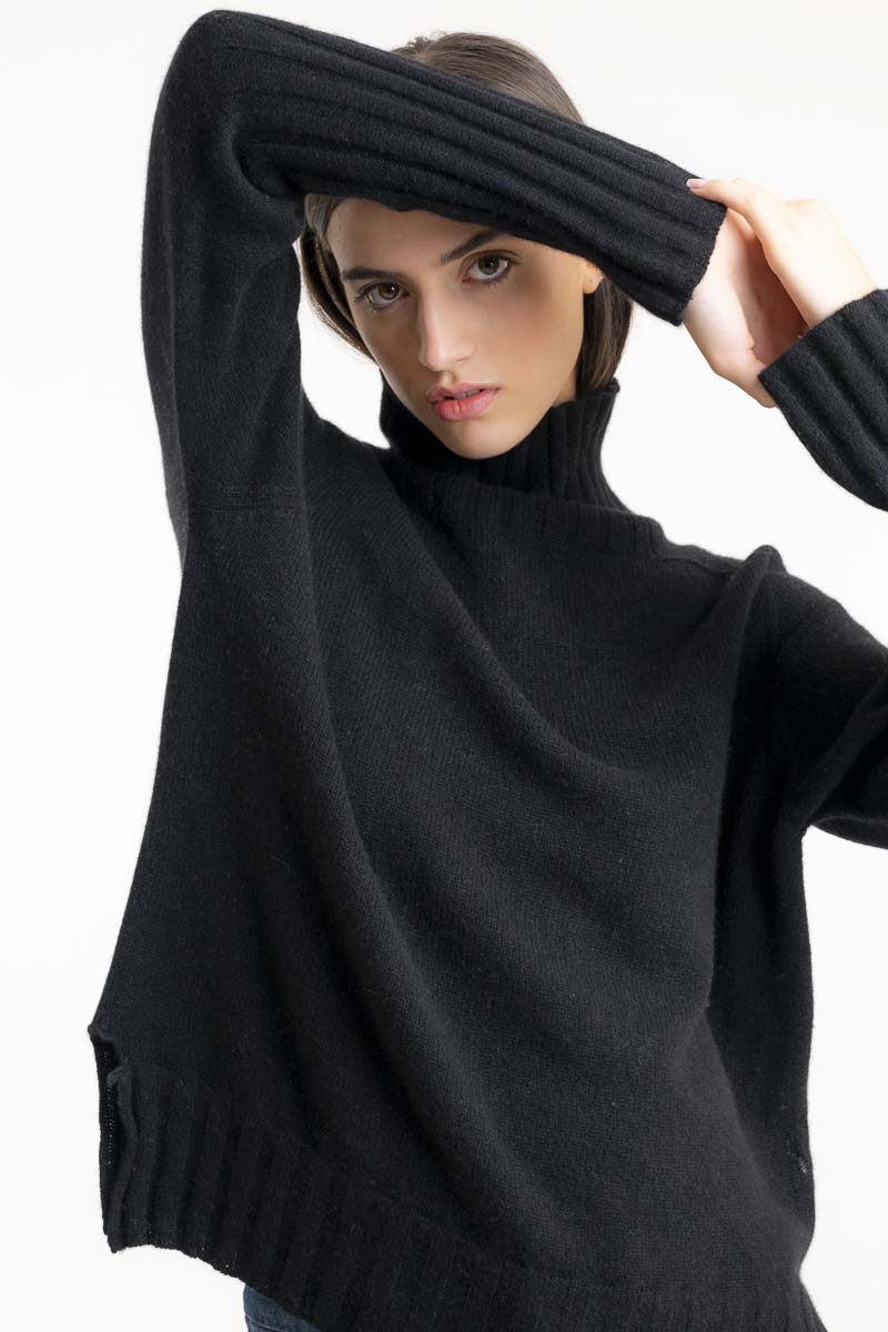 Cashmere Saddle Shoulder Sweater Black