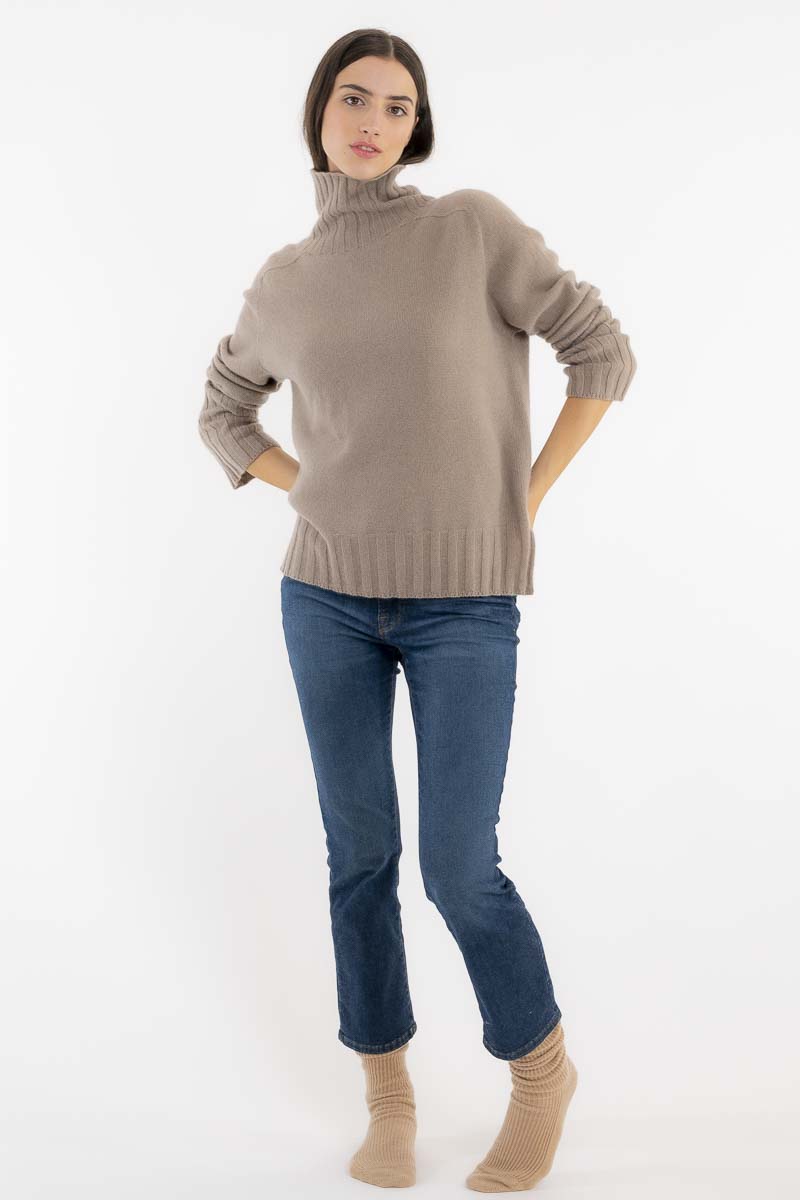 Kaschmir-Pullover mit Sattelschulter, Dunkelbeige