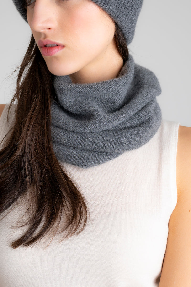 Cashmere Snood Dark Grey