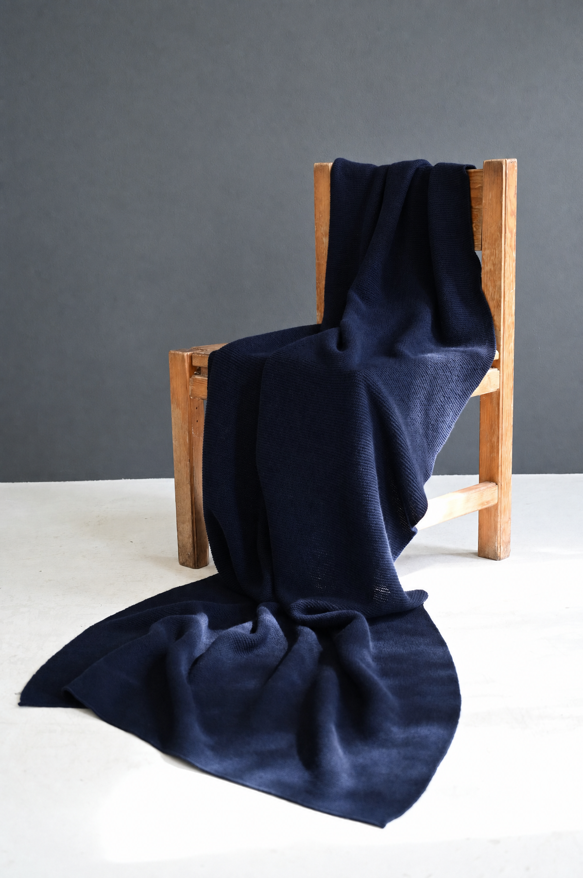 Woolen Blanket in Navy